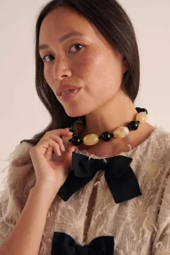 Balzac Paris Blouse Naomi Broderie fleur écru Fashion