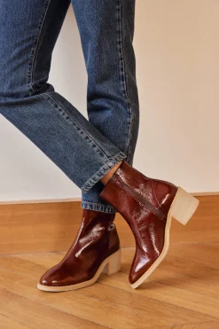 Balzac Paris Bottines Allure Vernis froissé chocolat Best Sale