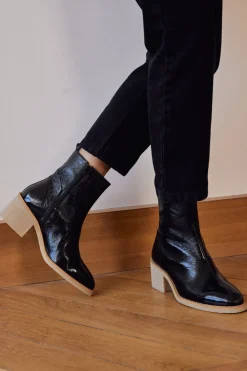 Balzac Paris Bottines Allure vernis froissé noir Noir vernis Discount