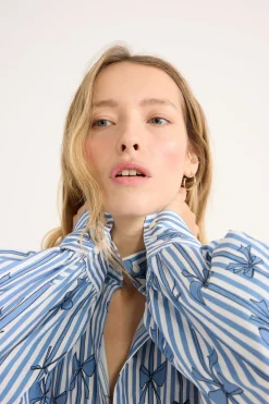 Balzac Paris Chemise Bianca imprimé noeuds bleu Imprimé nœuds bleu Hot