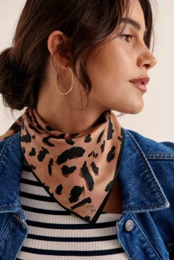 Balzac Paris Foulard Kelly guepard cappuccino Guépard cappuccino Hot