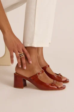 Balzac Paris Mules Joane vernis froissé Cognac Flash Sale