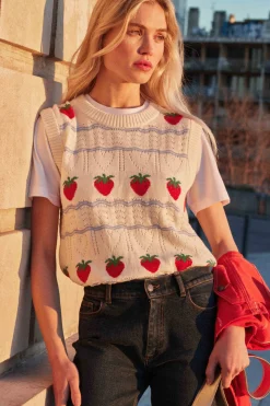 Balzac Paris Pull Priska écru et fraises rouges Écru et fraises rouges Clearance